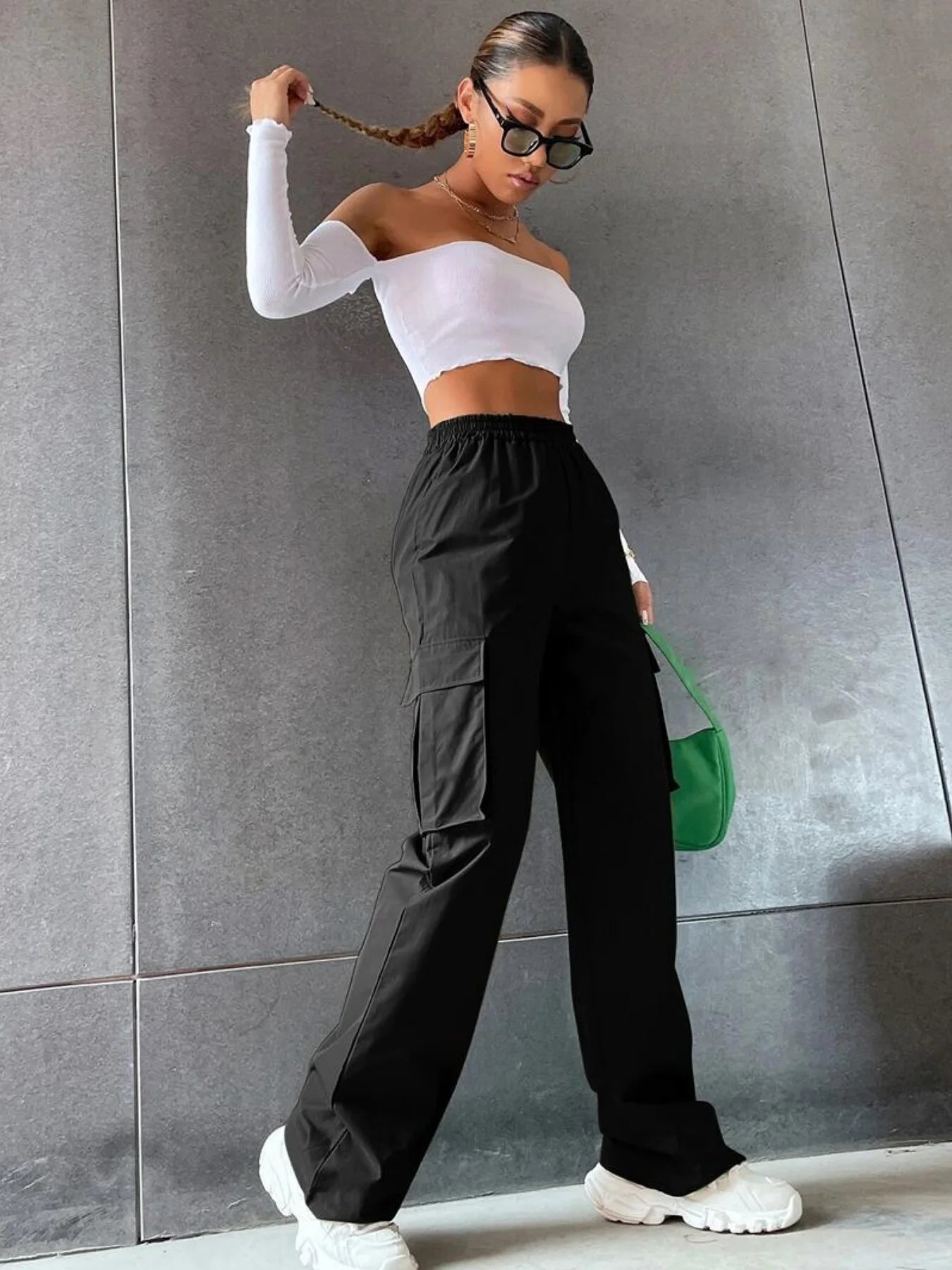 Women's Wide-Leg Cargo Pants