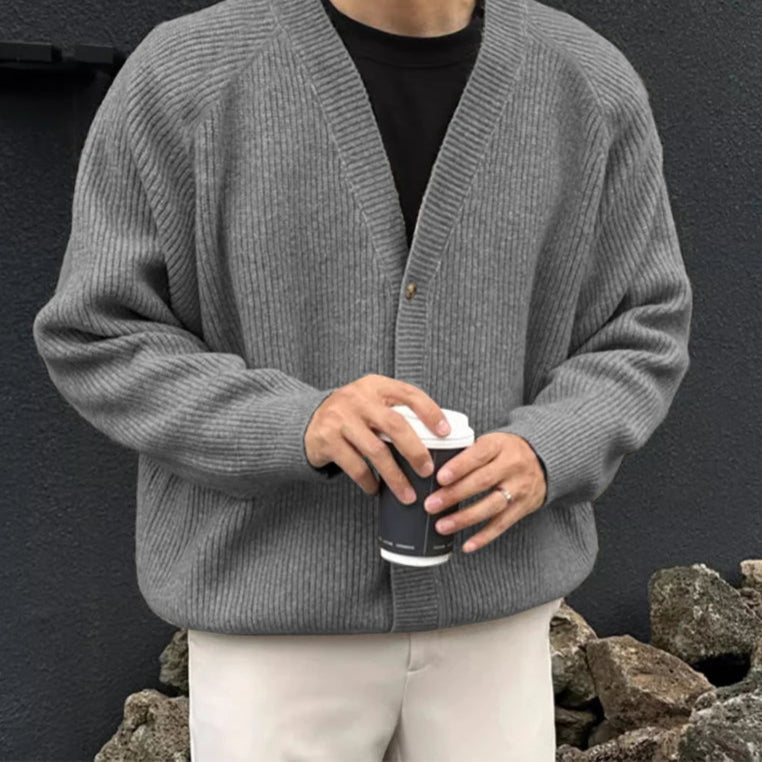 Men’s Vintage-Style V-Neck Cardigan